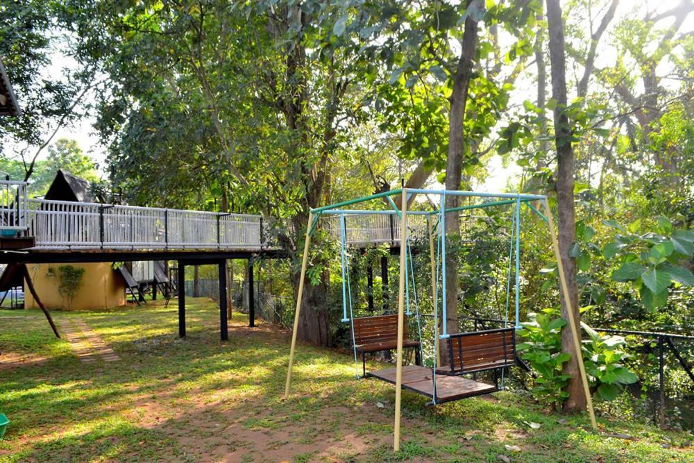 Kottawatta River Bank Resort Удавалаве Екстер'єр фото